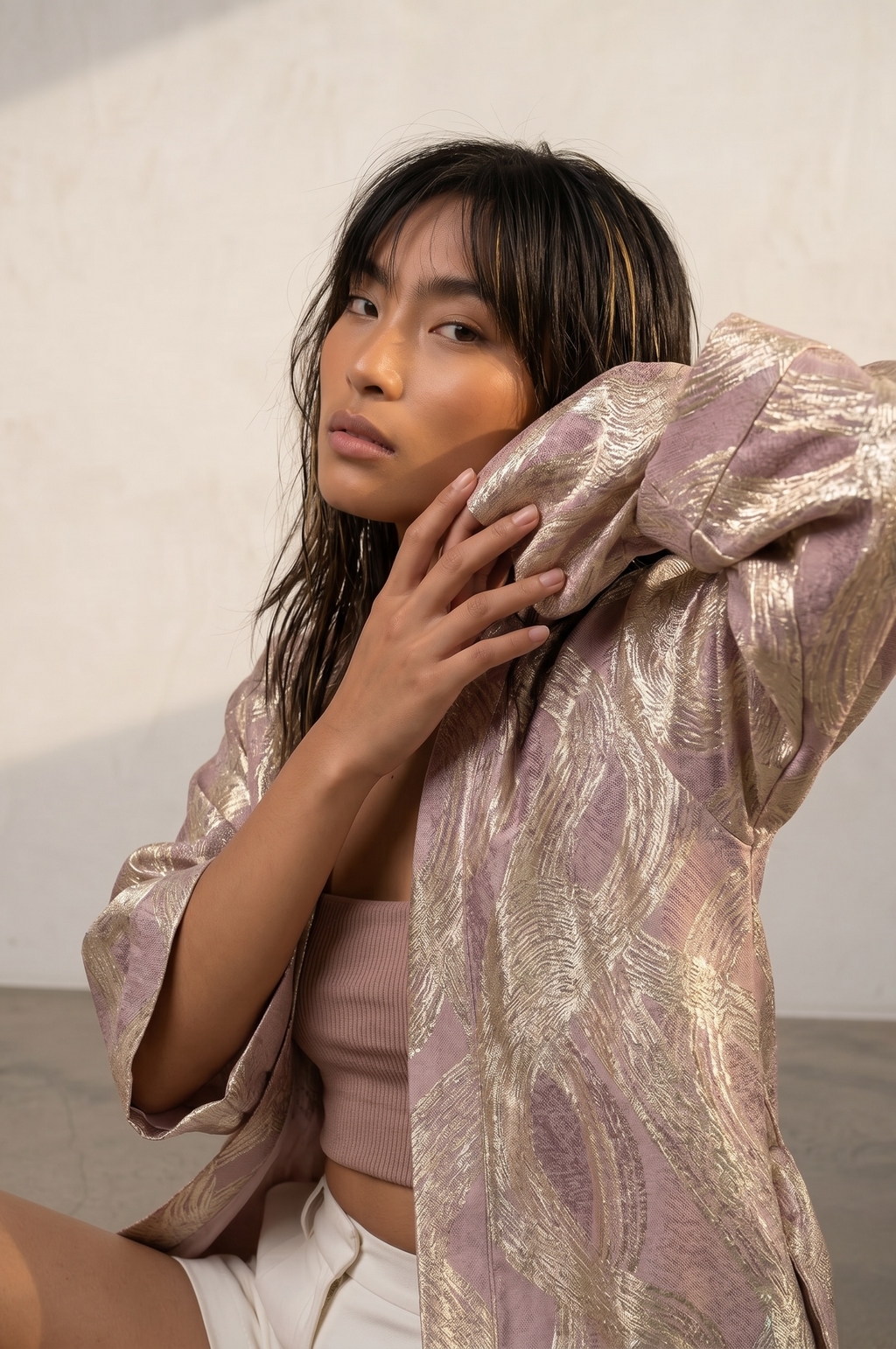 Rosa/goldener Kimono